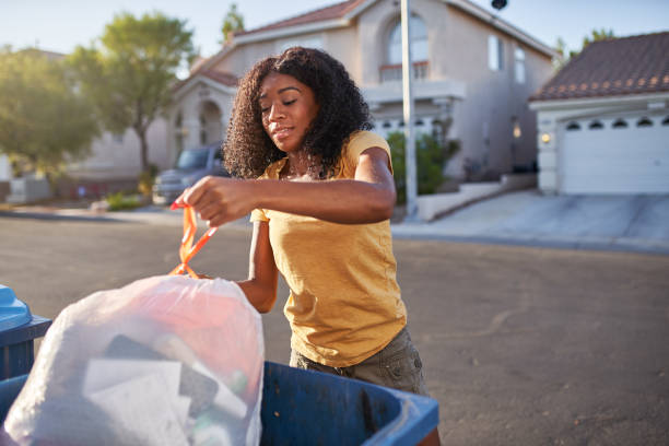 Best Attic Cleanout Services  in Delcambre, LA