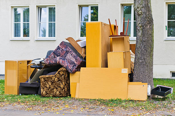 Best Basement Cleanout Services  in Delcambre, LA
