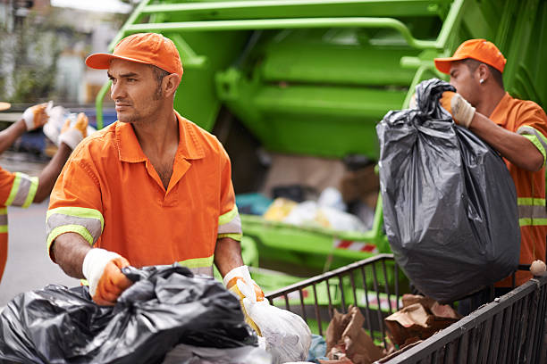 Best Commercial Cleanout Services  in Delcambre, LA